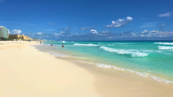 Cancun Hotel Zone Beach