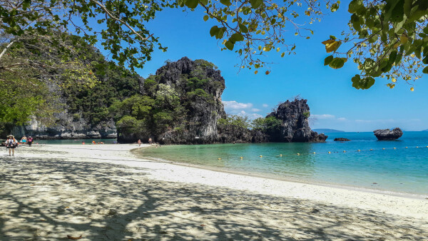 Two Adventures You Don't Want To Miss At Railay Beach